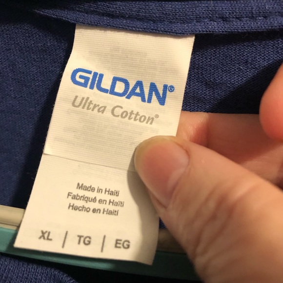 13th St. Cat Rescue Tee- 728 $9 or π¦ *tee deal - Picture 2 of 3